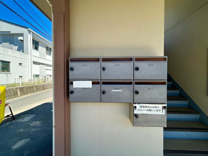 物件外観写真4　(建物設備)