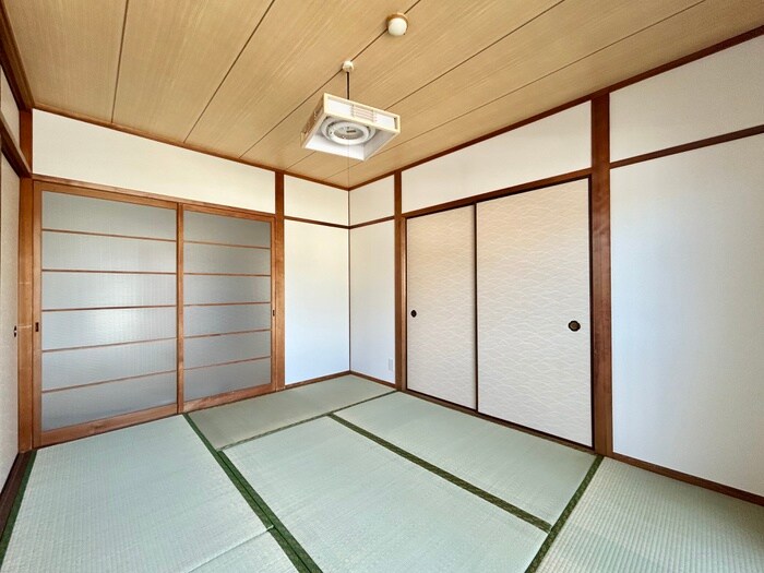 物件内観写真10　(居室)