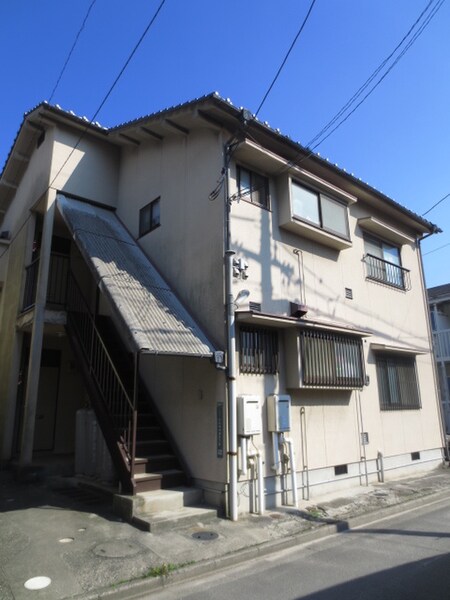アパ－トＡＭＩ外観写真