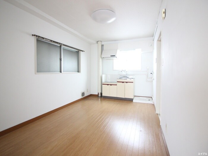 物件内観写真10　(居室)