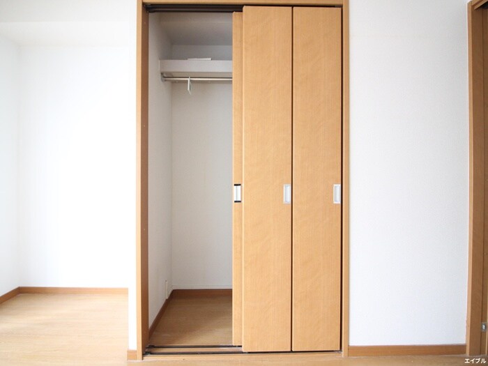 物件内観写真15　(収納)