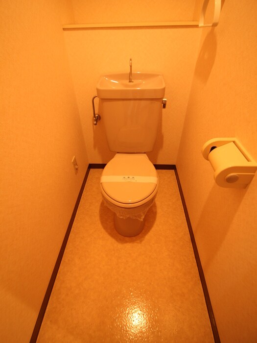 物件内観写真10　(トイレ)