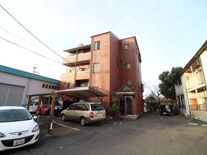 カーサ西本外観写真