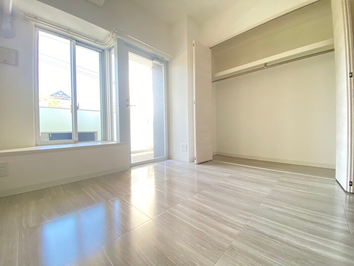 物件内観写真18　(居室)