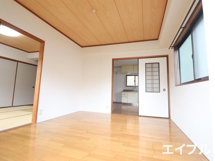 物件内観写真7　(居室)