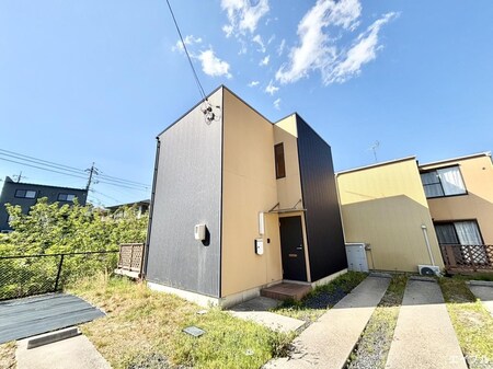 ユニキューブ焼山No19外観写真