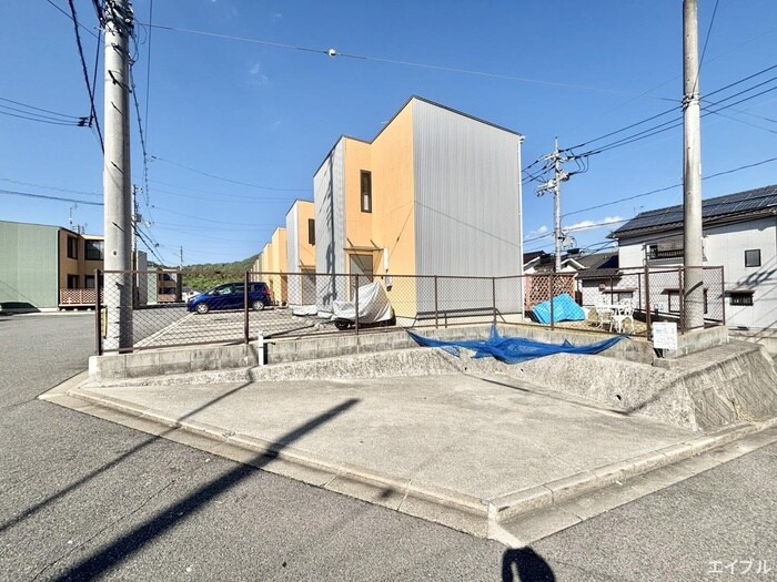 物件外観写真3　(その他)