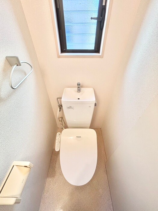 物件内観写真10　(トイレ)