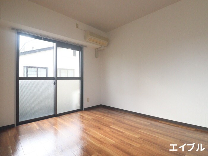 物件内観写真13　(居室)