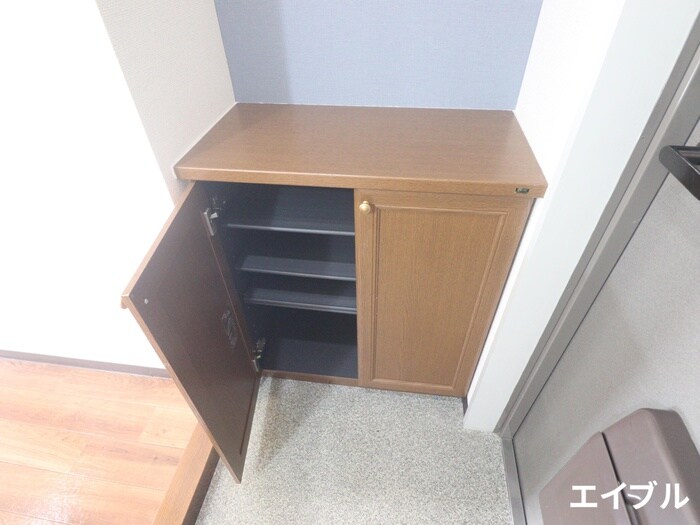物件内観写真16　(靴箱)