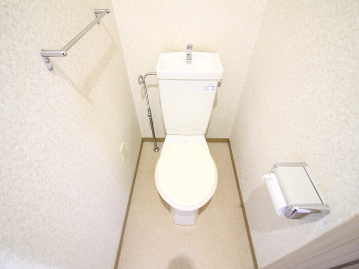 物件内観写真10　(トイレ)