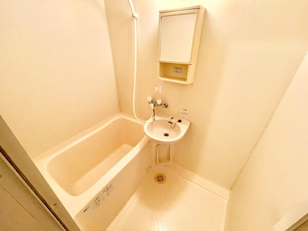 バス／シャワールーム等