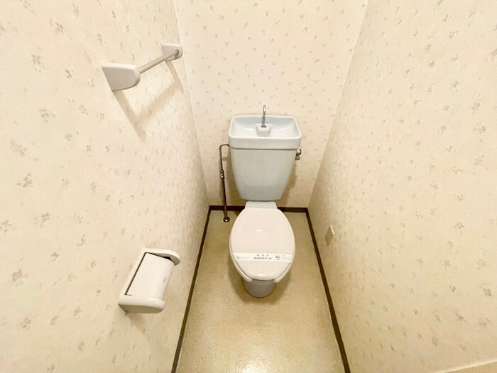 物件内観写真10　(トイレ)