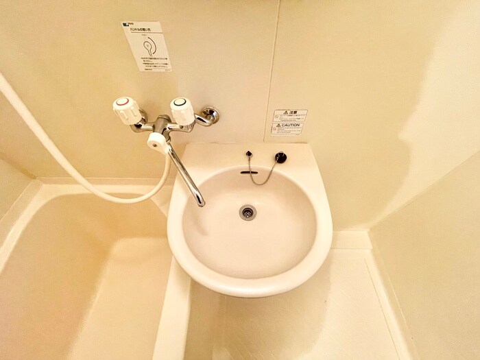 物件内観写真11　(洗面)