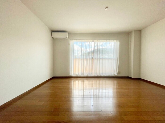 物件内観写真17　(居室)