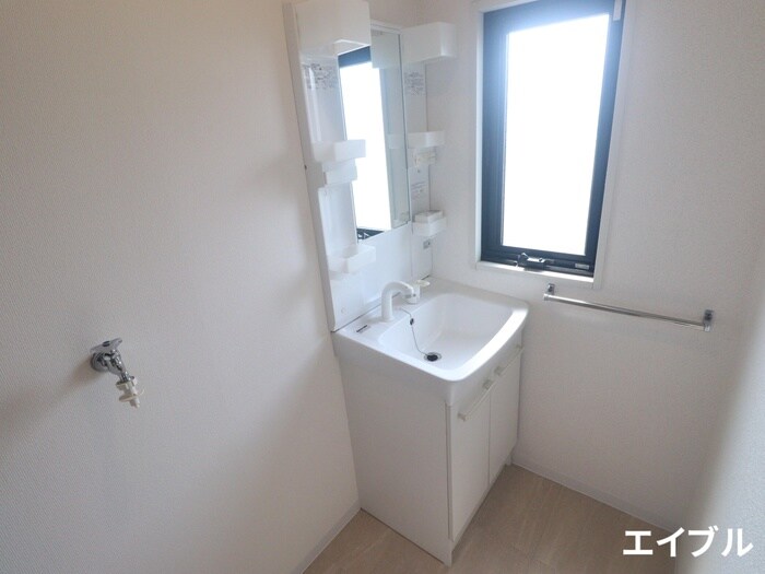 物件内観写真10　(洗面)