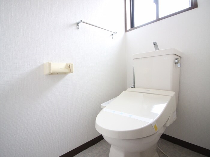 物件内観写真10　(トイレ)