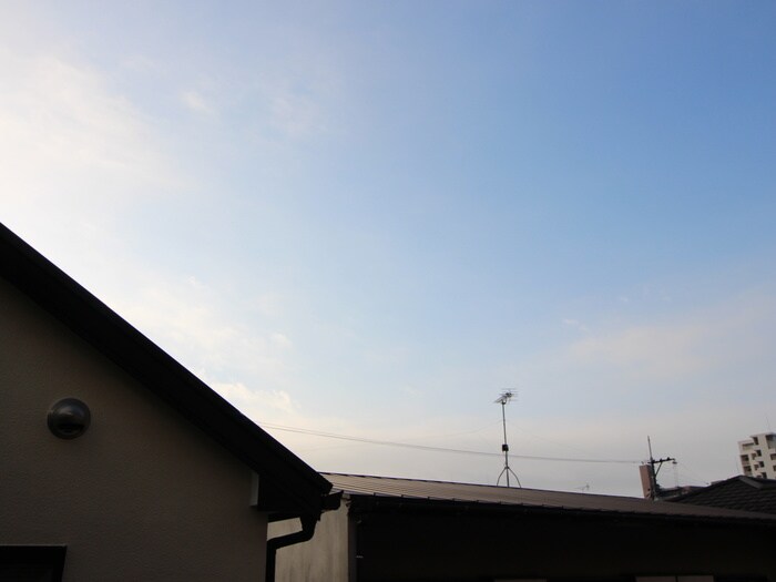 物件内観写真14　(室内からの展望)