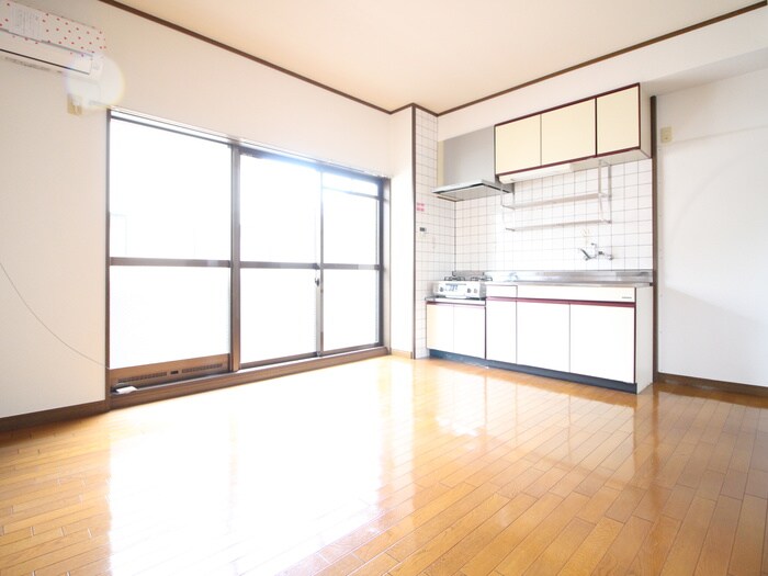 物件内観写真19　(居室)