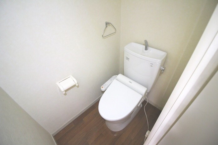 物件内観写真10　(トイレ)