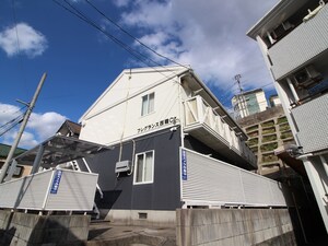 フレグランス西霞　Ｃ棟外観写真