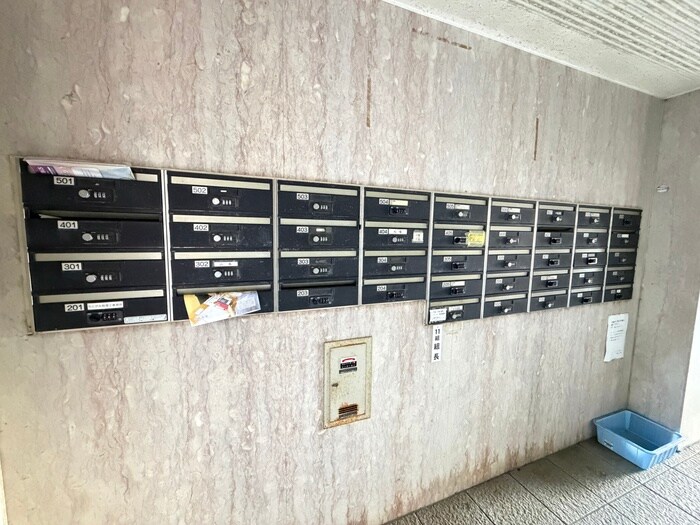 物件外観写真4　(建物設備)