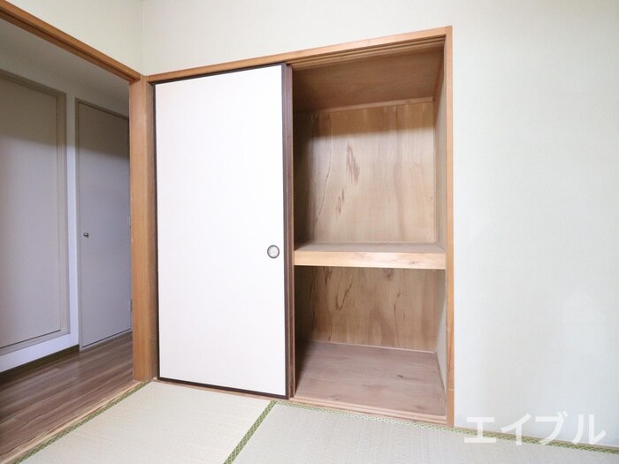 物件内観写真14　(収納)