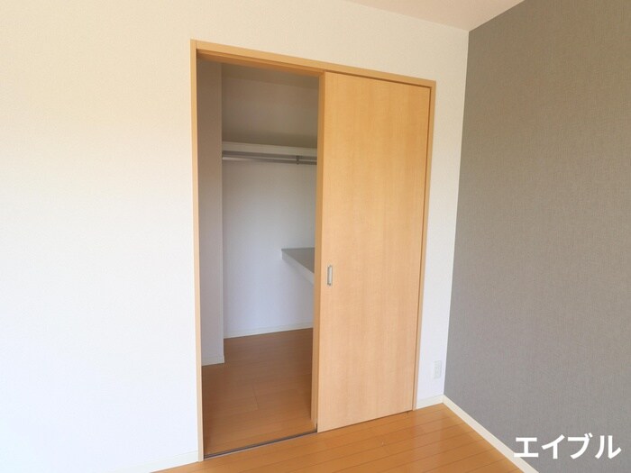 物件内観写真14　(収納)