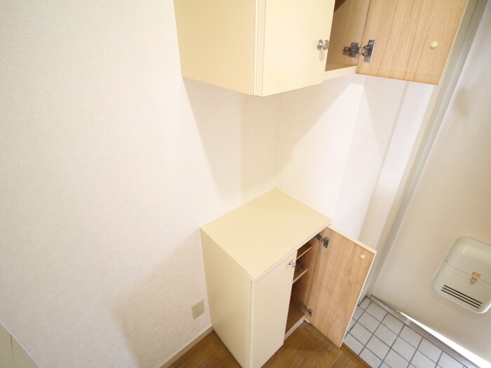 物件内観写真13　(靴箱)