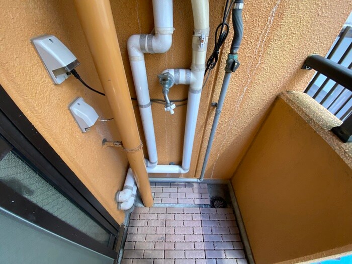 物件内観写真14　(洗濯機置場)