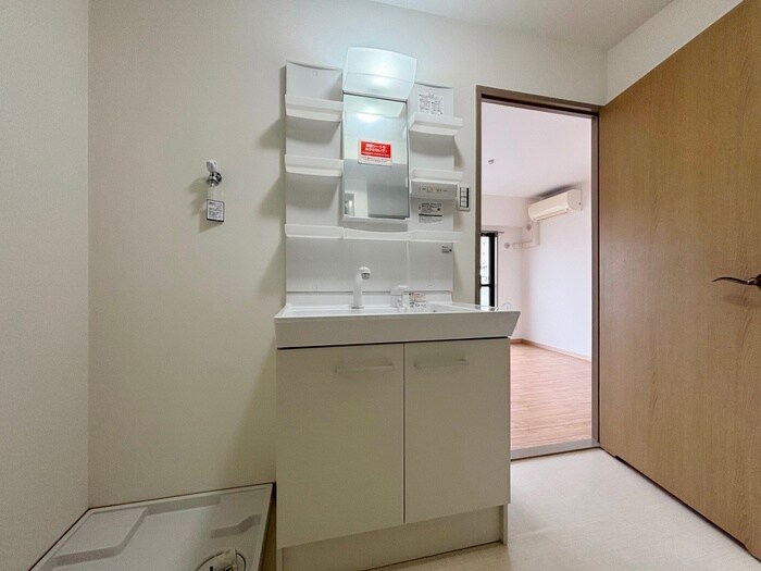 物件内観写真11　(洗面)