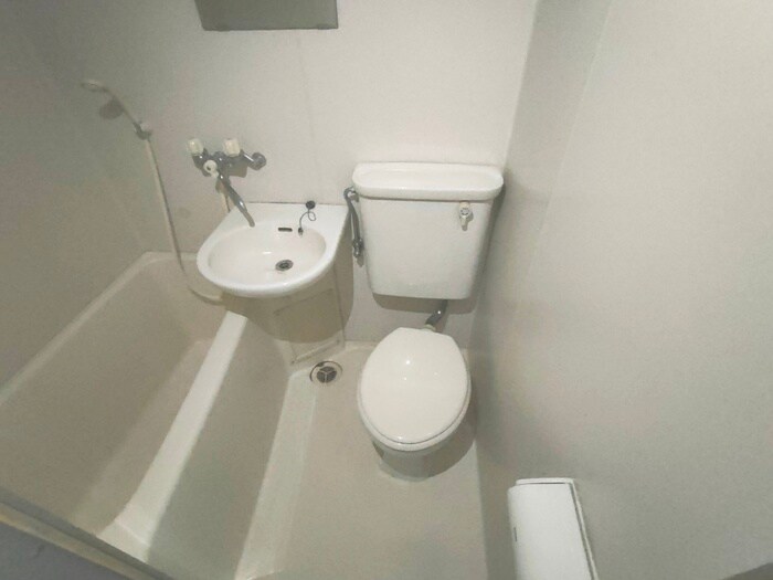 物件内観写真9　(トイレ)