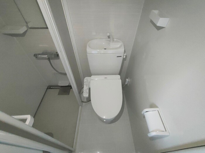 物件内観写真9　(トイレ)