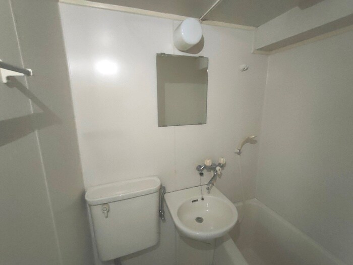 物件内観写真11　(洗面)