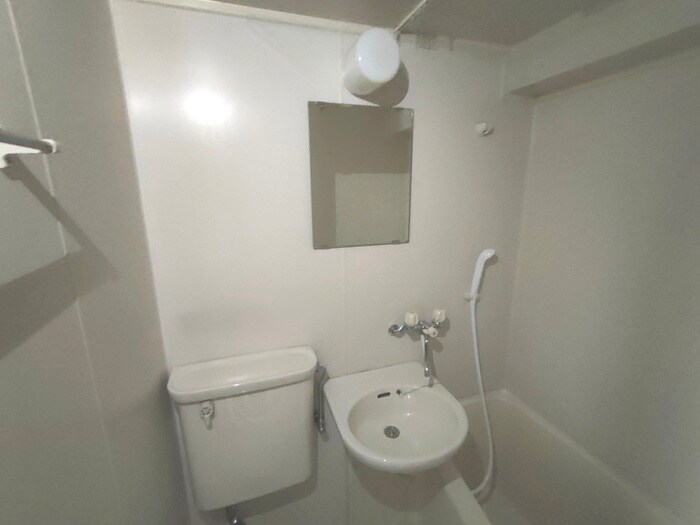 物件内観写真11　(洗面)