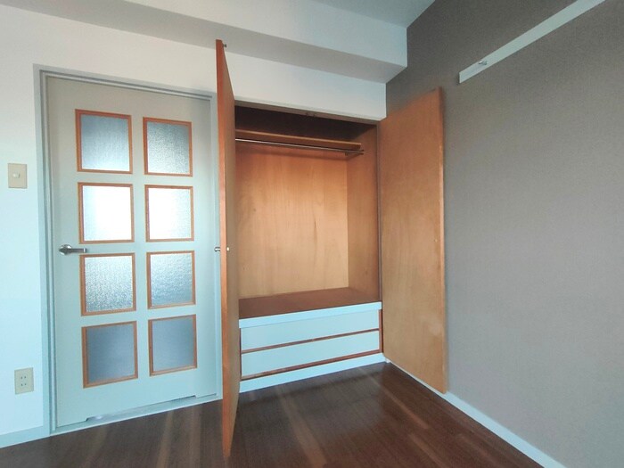 物件内観写真13　(収納)