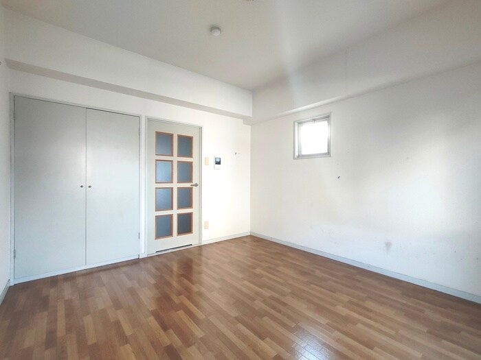 物件内観写真18　(居室)