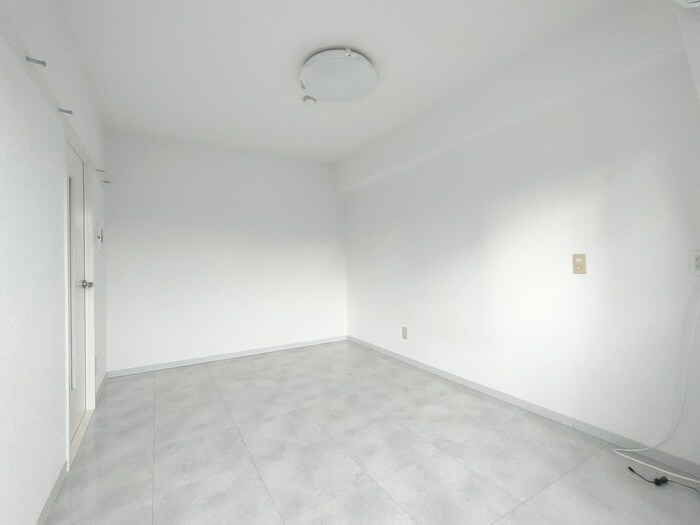 物件内観写真18　(居室)