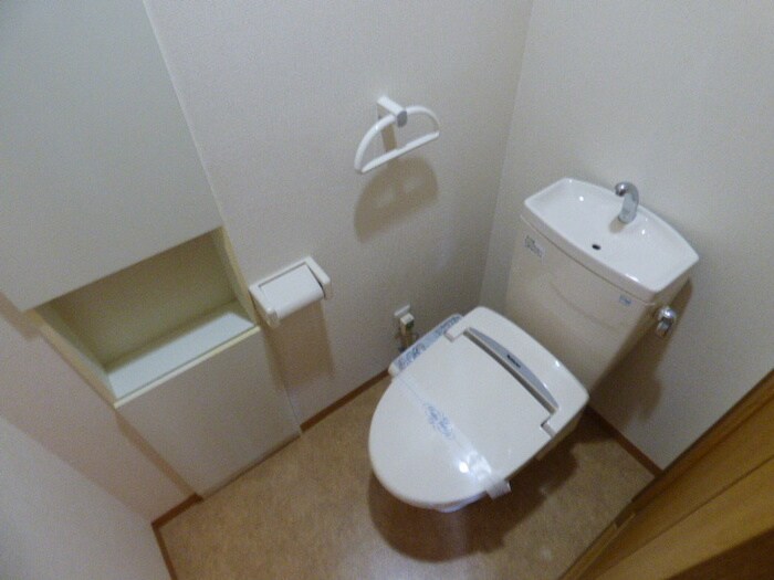 物件内観写真13　(トイレ)