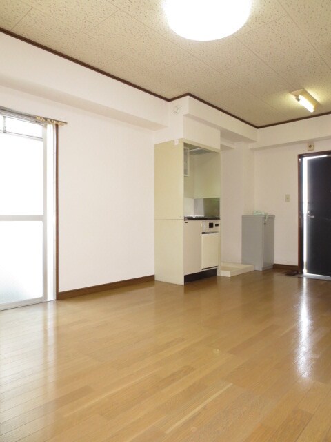 物件内観写真13　(居室)