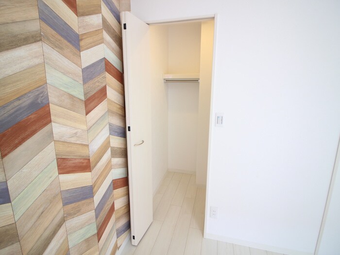 物件内観写真13　(収納)