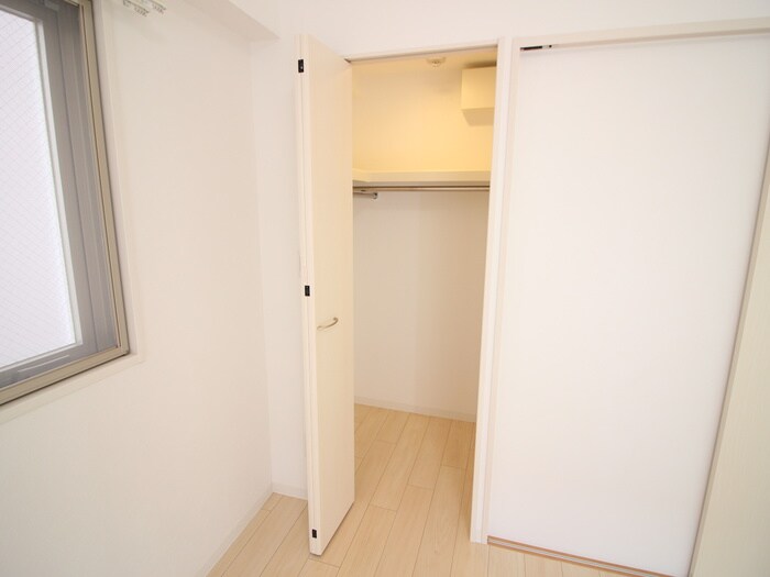 物件内観写真13　(収納)