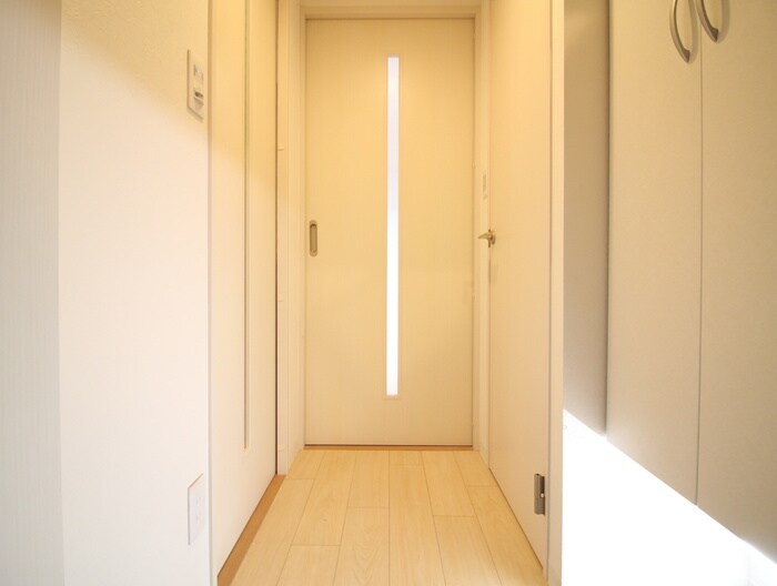 物件内観写真21　(廊下)