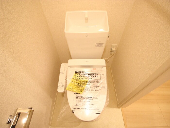 物件内観写真13　(トイレ)