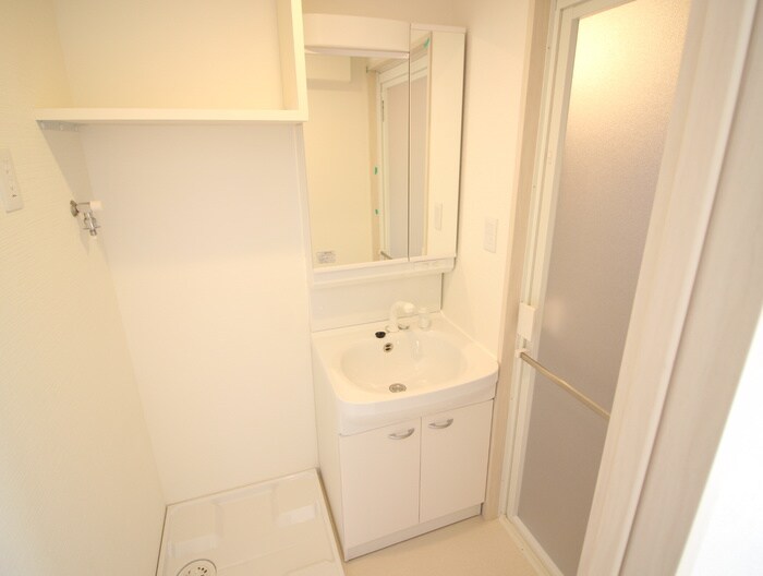 物件内観写真11　(洗面)