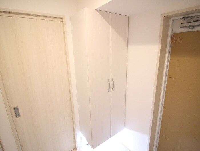 物件内観写真15　(靴箱)