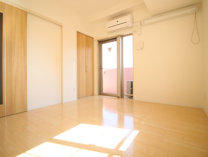 物件内観写真18　(居室)