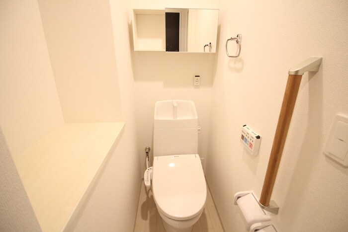 物件内観写真10　(トイレ)