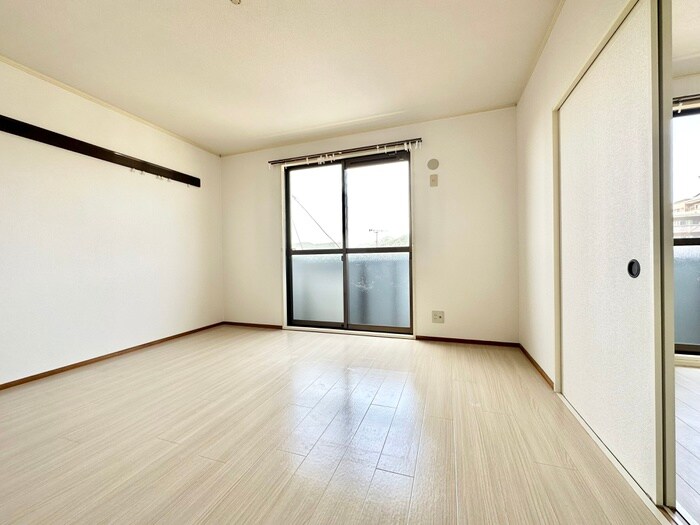 物件内観写真5　(居室)