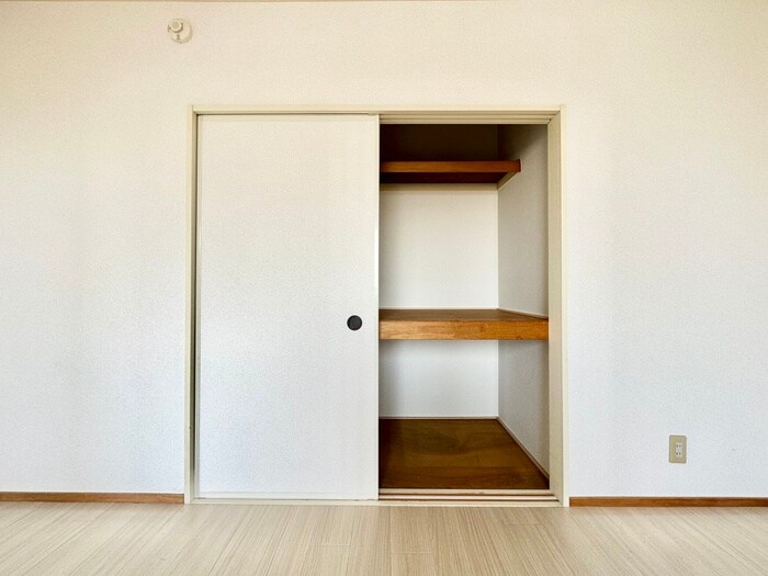 物件内観写真14　(収納)